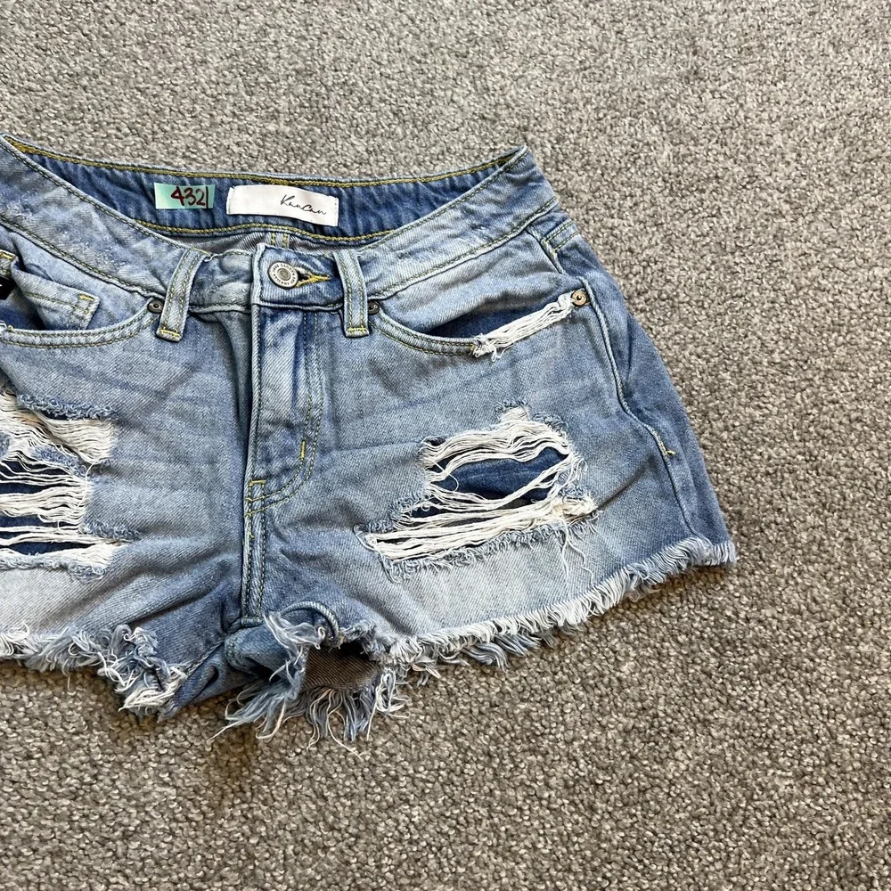 KanCan Denim Jean‎ Shorts Womens 1/24 Blue Distressed Ripped Frayed Hem Cutoff